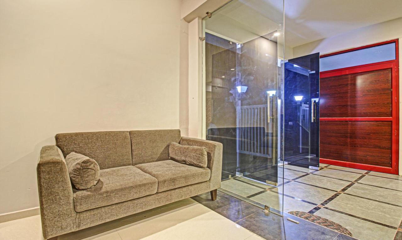 Itsy Hotels Sunrise Grand, Hitech City Hyderabad Bagian luar foto