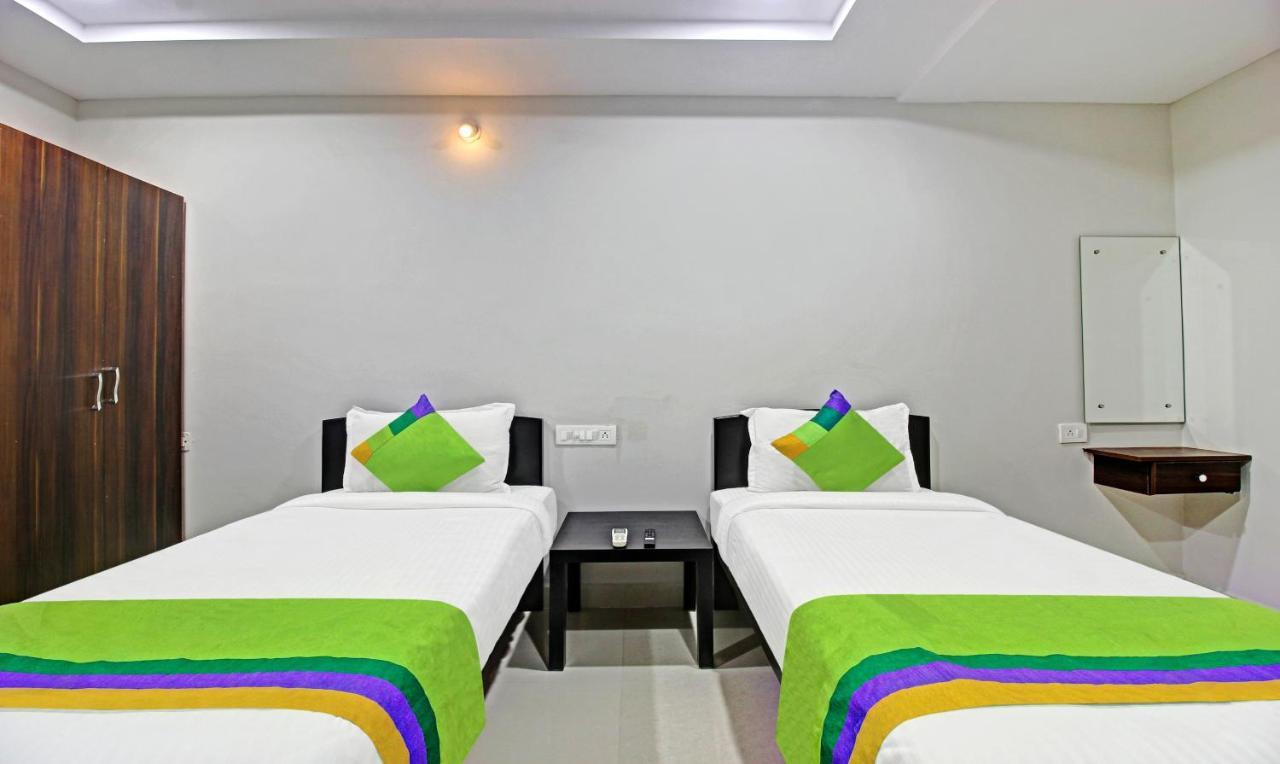 Itsy Hotels Sunrise Grand, Hitech City Hyderabad Bagian luar foto