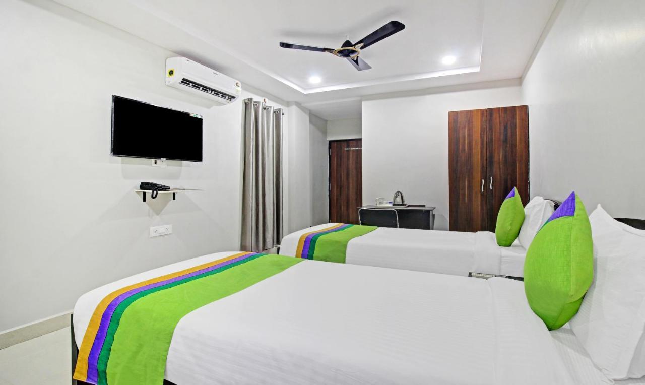 Itsy Hotels Sunrise Grand, Hitech City Hyderabad Bagian luar foto