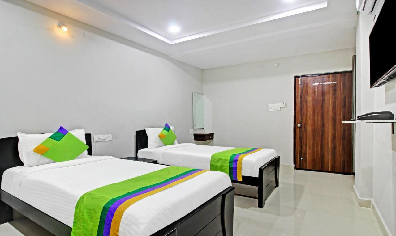 Itsy Hotels Sunrise Grand, Hitech City Hyderabad Bagian luar foto