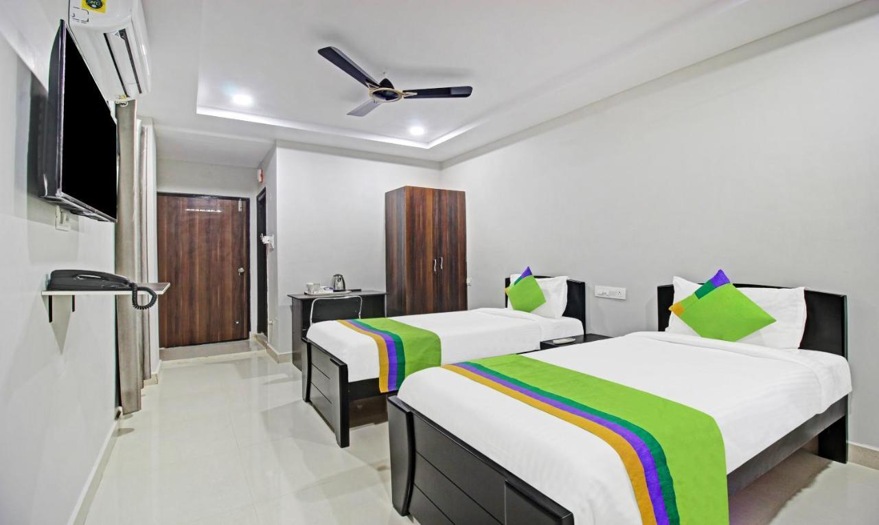 Itsy Hotels Sunrise Grand, Hitech City Hyderabad Bagian luar foto