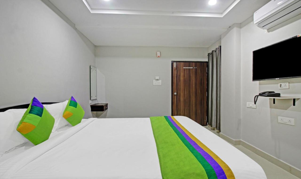 Itsy Hotels Sunrise Grand, Hitech City Hyderabad Bagian luar foto