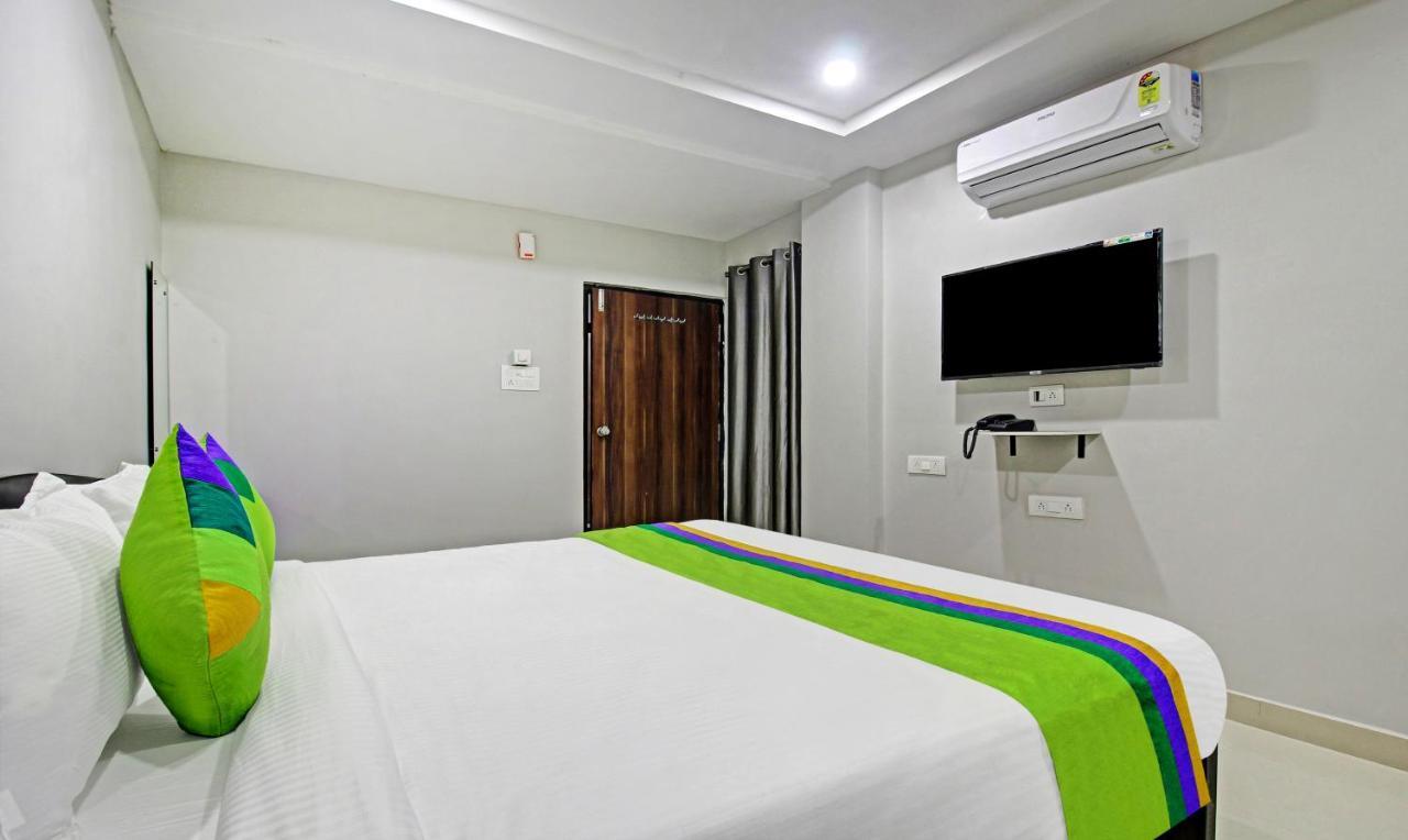Itsy Hotels Sunrise Grand, Hitech City Hyderabad Bagian luar foto