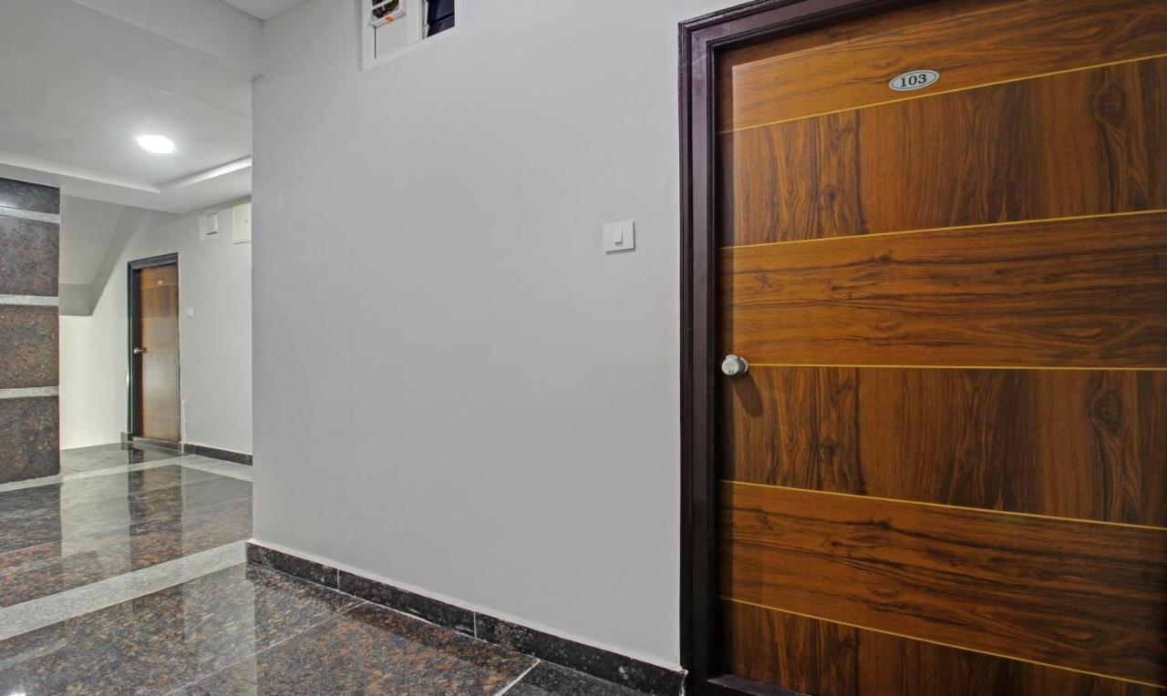 Itsy Hotels Sunrise Grand, Hitech City Hyderabad Bagian luar foto