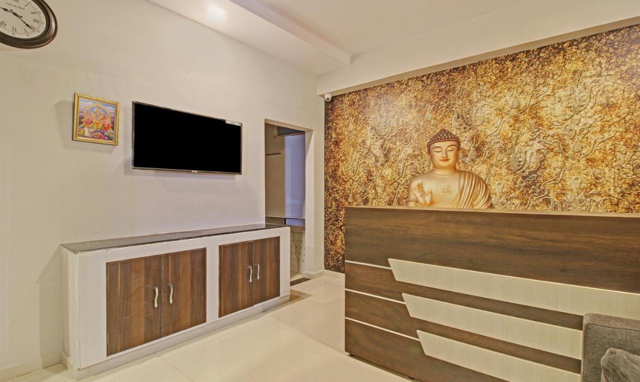 Itsy Hotels Sunrise Grand, Hitech City Hyderabad Bagian luar foto