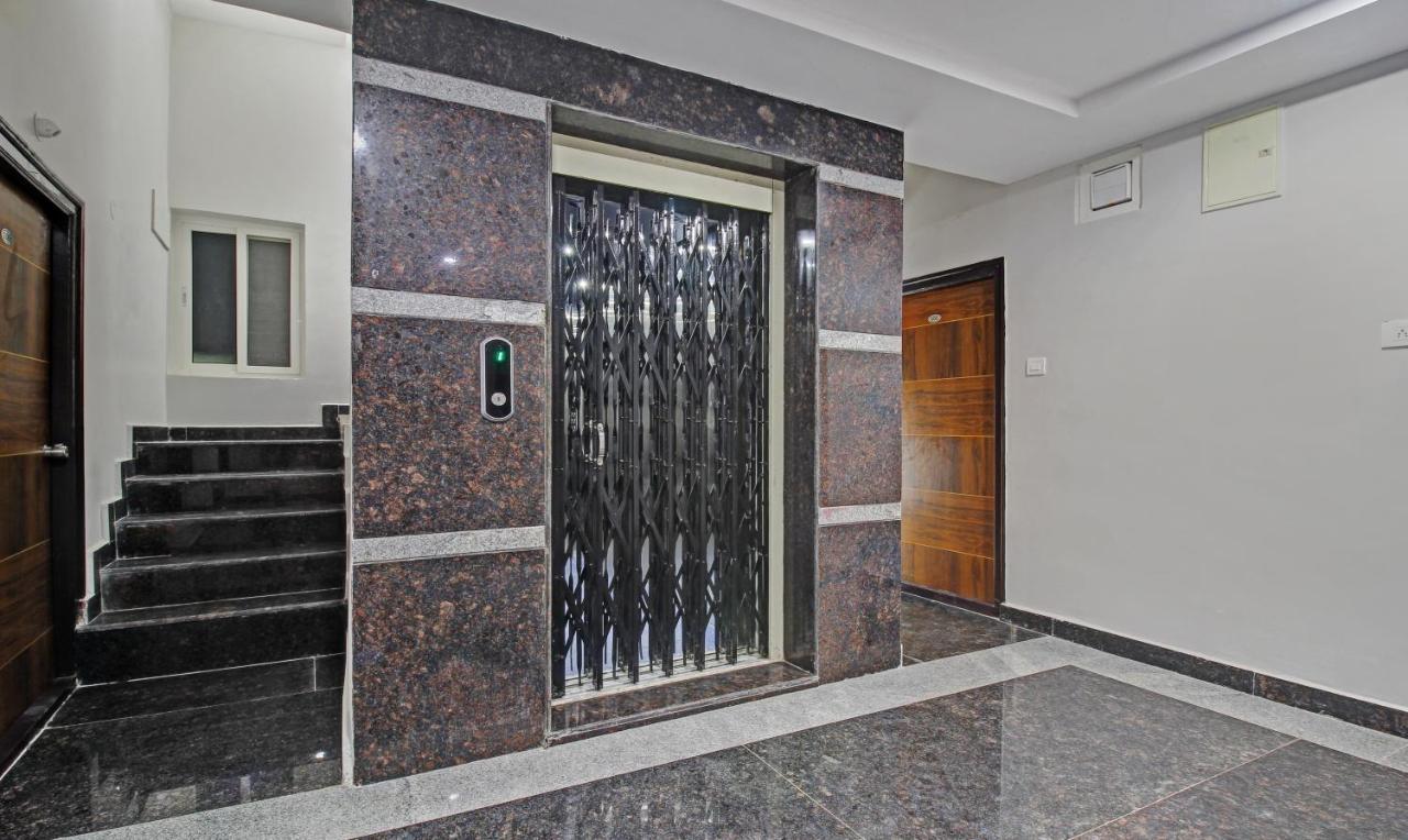 Itsy Hotels Sunrise Grand, Hitech City Hyderabad Bagian luar foto