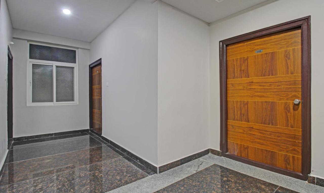 Itsy Hotels Sunrise Grand, Hitech City Hyderabad Bagian luar foto