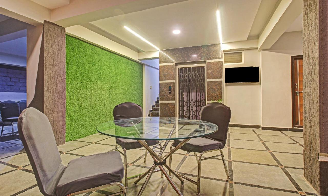 Itsy Hotels Sunrise Grand, Hitech City Hyderabad Bagian luar foto